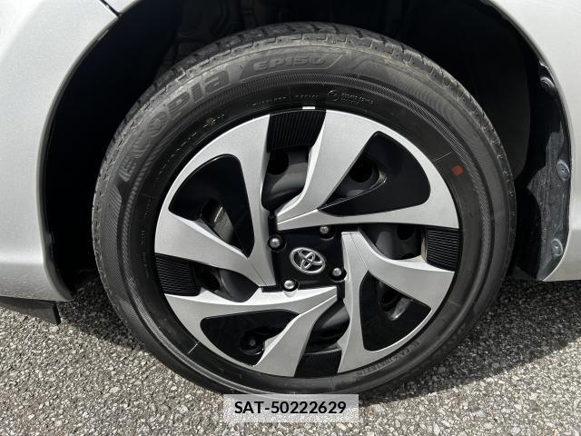 Toyota PRIUS 2021-05 7793776-8