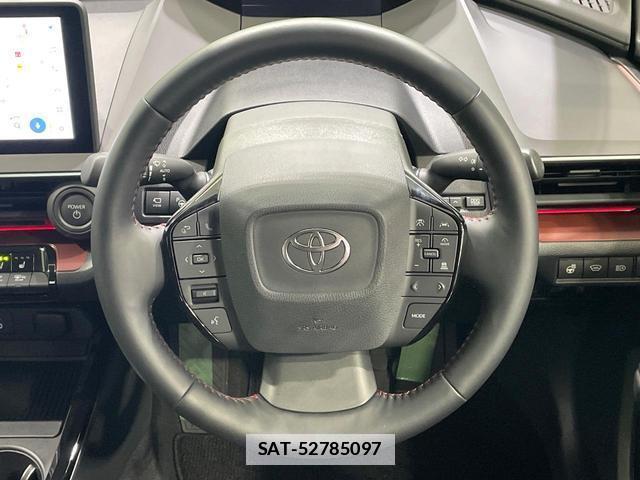 Toyota PRIUS 2024-03 7794671-11