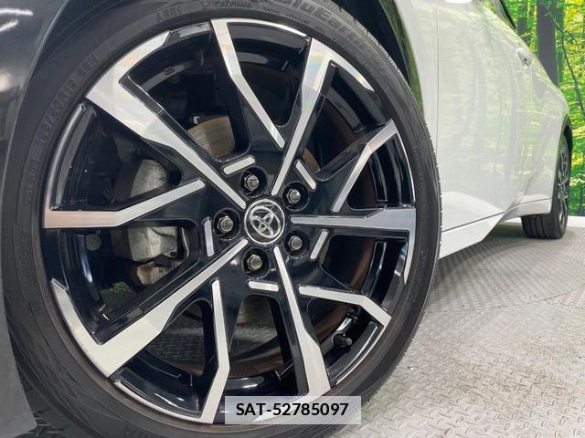 Toyota PRIUS 2024-03 7794671-13