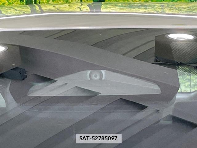 Toyota PRIUS 2024-03 7794671-4