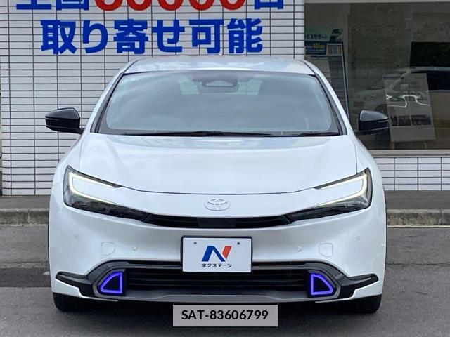 Toyota PRIUS 2023-09 7794806-13