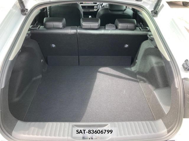 Toyota PRIUS 2023-09 7794806-9