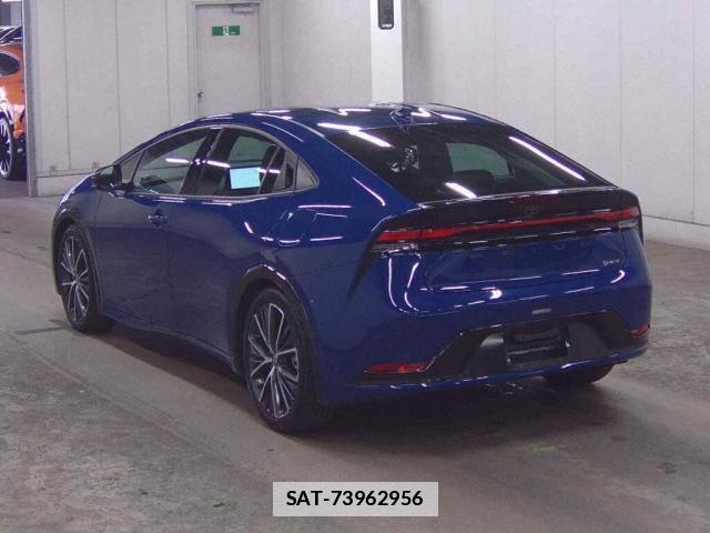 Toyota PRIUS 2023-05 7795069-1