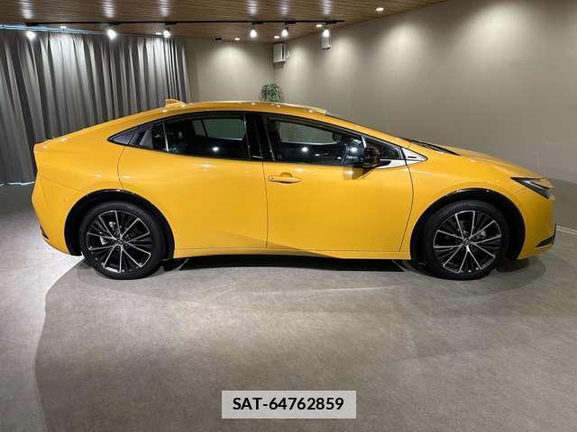Toyota PRIUS 2024-01 7795389-3