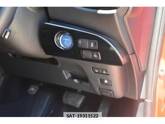 Toyota PRIUS 2021-06 7796518-9