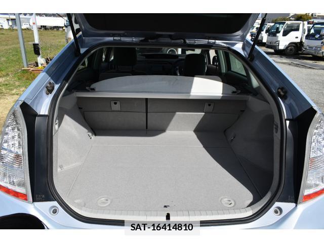Toyota PRIUS 2009-10 7796541-11