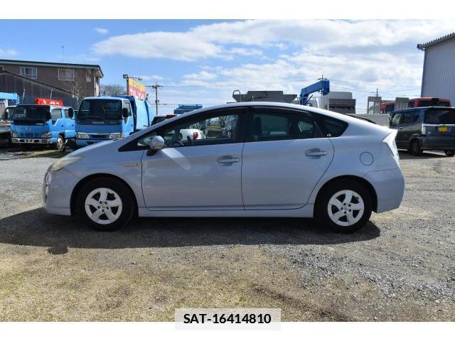 Toyota PRIUS 2009-10 7796541-4