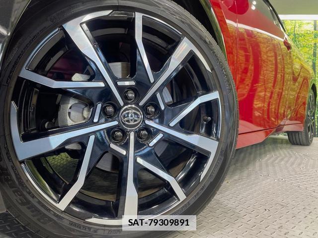 Toyota PRIUS 2024-03 7796924-12