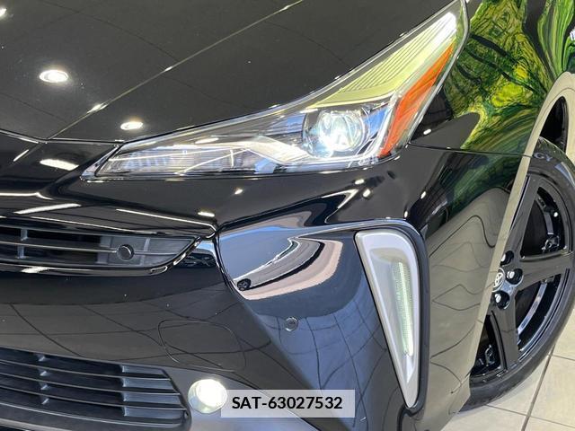 Toyota PRIUS 2019-12 7797453-11