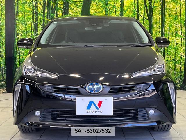 Toyota PRIUS 2019-12 7797453-13