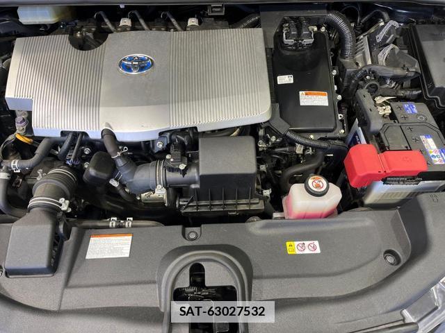Toyota PRIUS 2019-12 7797453-17