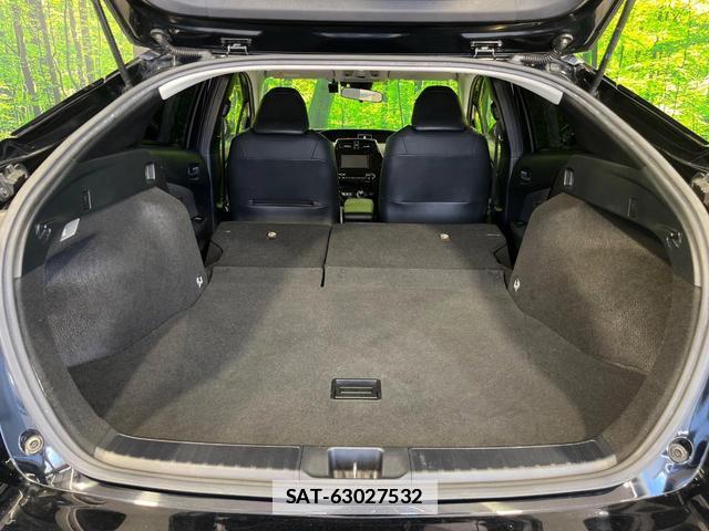 Toyota PRIUS 2019-12 7797453-9
