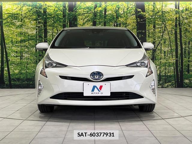 Toyota PRIUS 2018-09 7797504-13