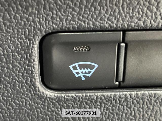 Toyota PRIUS 2018-09 7797504-2