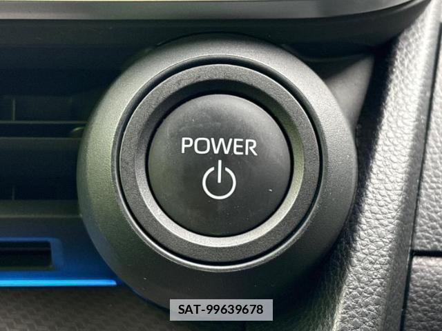 Toyota PRIUS 2023-02 7797663-13