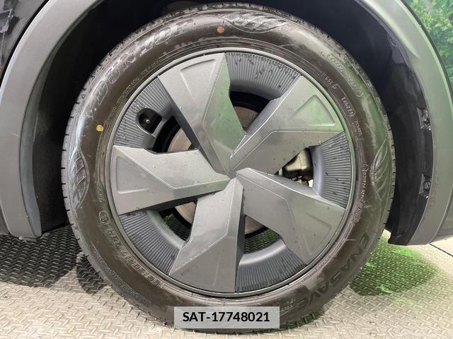 Toyota PRIUS 2023-03 7798165-14