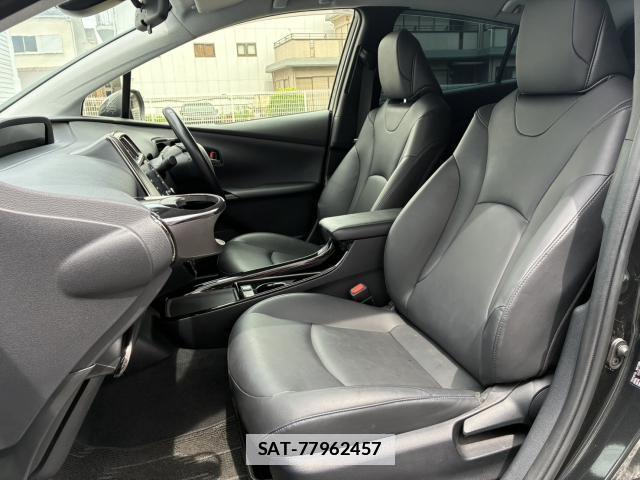 Toyota PRIUS 2022-03 7798676-5