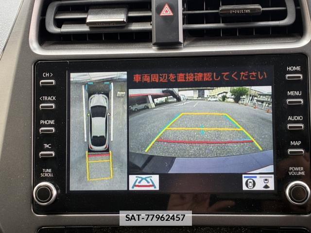 Toyota PRIUS 2022-03 7798676-7