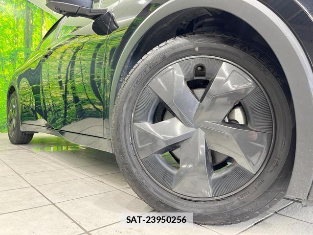 Toyota PRIUS 2023-09 7799386-12