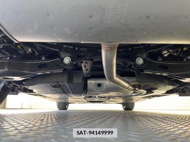 Toyota PRIUS 2024-11 7799478-19