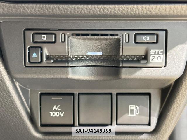 Toyota PRIUS 2024-11 7799478-5