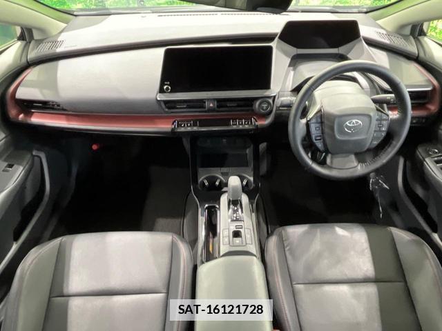 Toyota PRIUS 2023-04 7799837-1