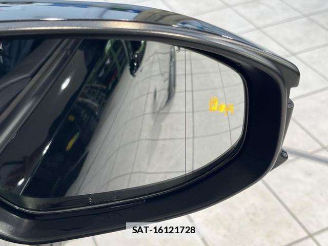 Toyota PRIUS 2023-04 7799837-6