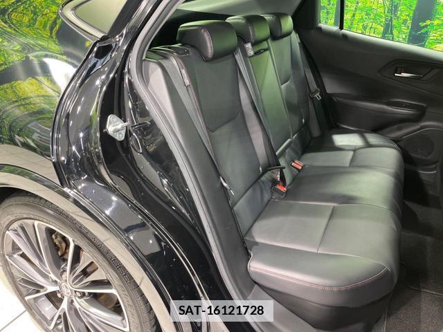 Toyota PRIUS 2023-04 7799837-8