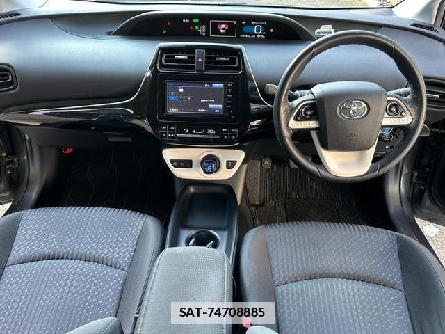 Toyota PRIUS 2016-06 7800051-12