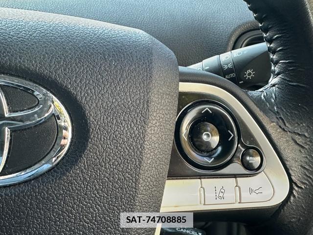 Toyota PRIUS 2016-06 7800051-16