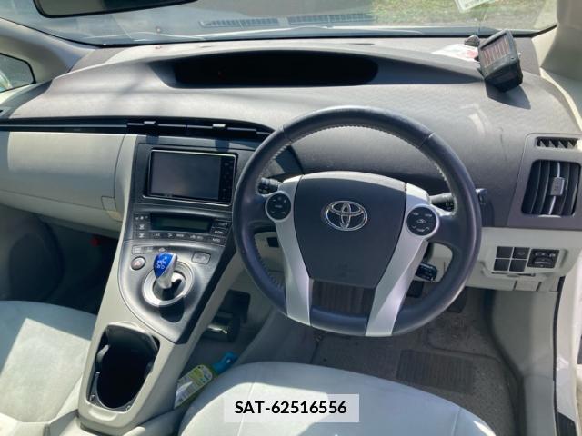 Toyota PRIUS 2009-08 7800493-10