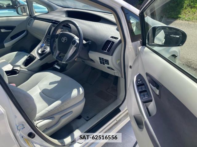 Toyota PRIUS 2009-08 7800493-6