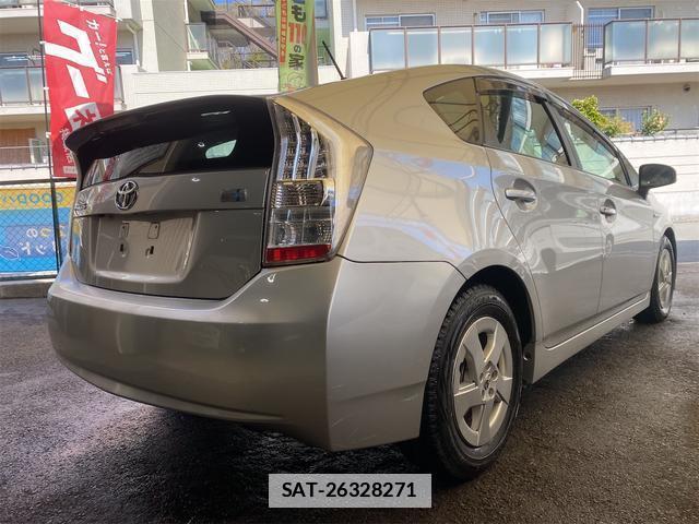 Toyota PRIUS 2009-09 7800711-5
