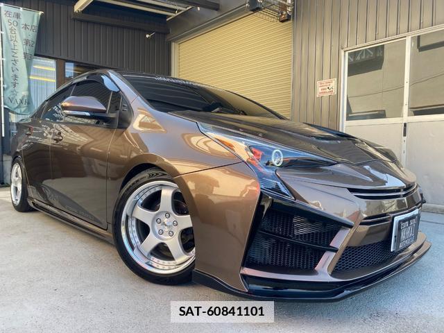 Toyota PRIUS 2017-04 7800781-0