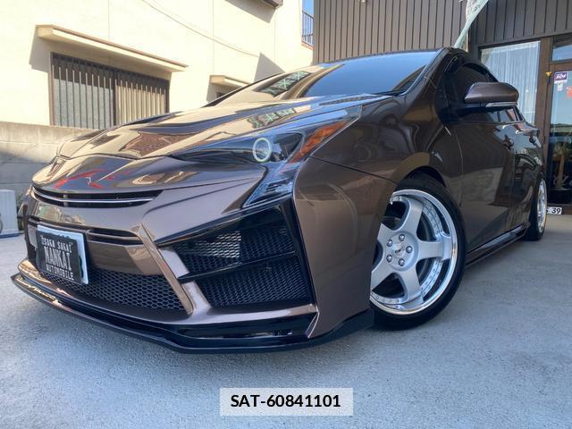 Toyota PRIUS 2017-04 7800781-2