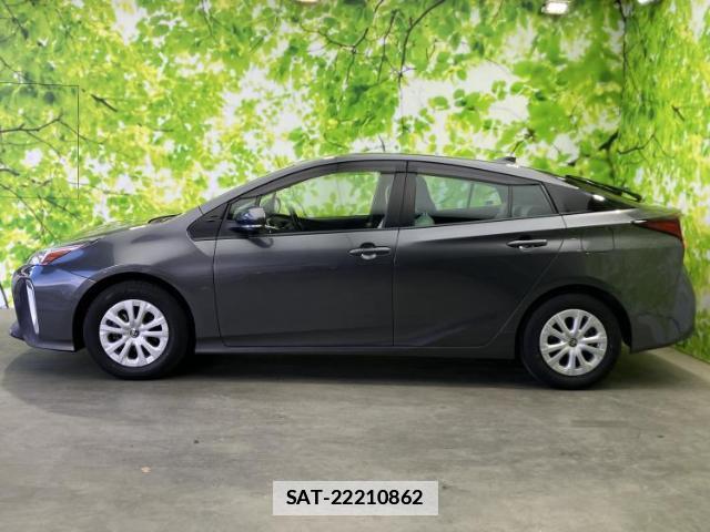 Toyota PRIUS 2021-01 7800870-1