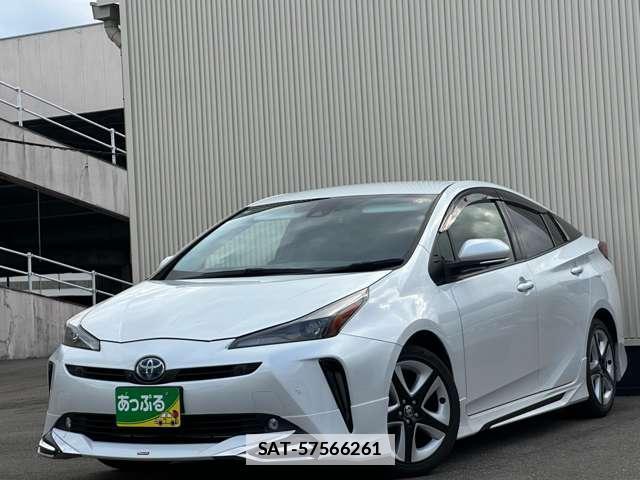 Toyota PRIUS 2022-03 7801172-1