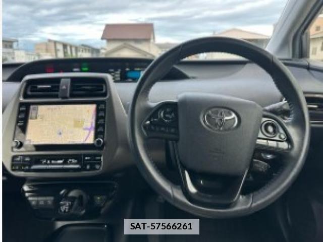 Toyota PRIUS 2022-03 7801172-17