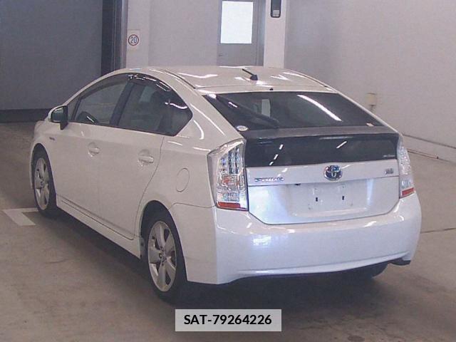 Toyota PRIUS 2009-10 7801456-1