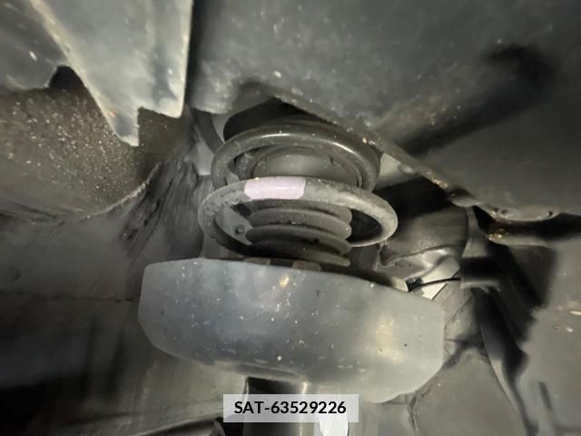Toyota PRIUS 2024-03 7801560-19