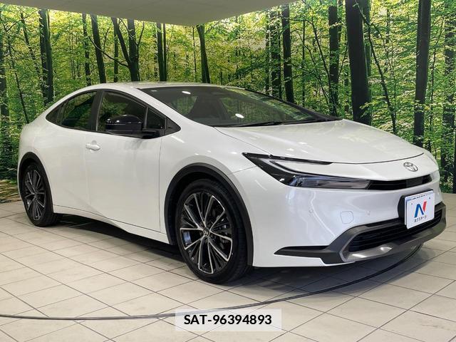 Toyota PRIUS 2024-12 7801585-15