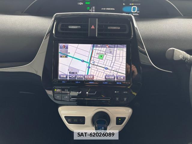 Toyota PRIUS 2016-06 7801934-7