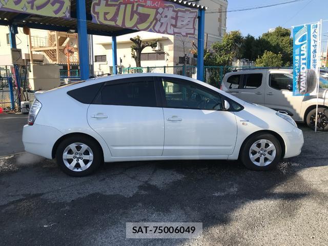 Toyota PRIUS 2008-08 7802166-11