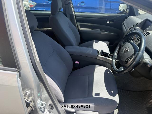Toyota PRIUS 2008-10 7802636-12