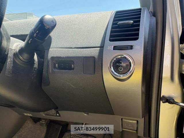 Toyota PRIUS 2008-10 7802636-18