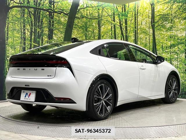 Toyota PRIUS 2025-04 7804401-16