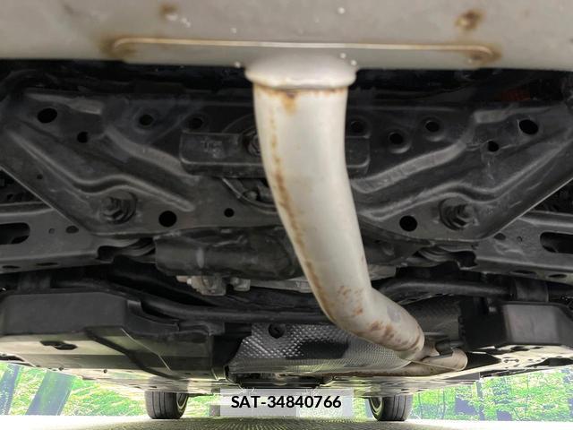Toyota PRIUS 2023-05 7804466-18