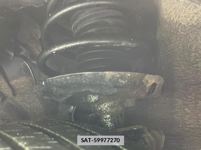 Toyota PRIUS 2017-06 7804492-19