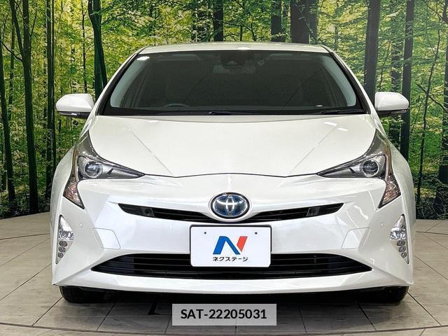 Toyota PRIUS 2017-08 7804587-13
