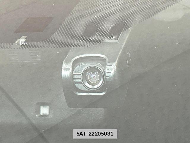Toyota PRIUS 2017-08 7804587-5